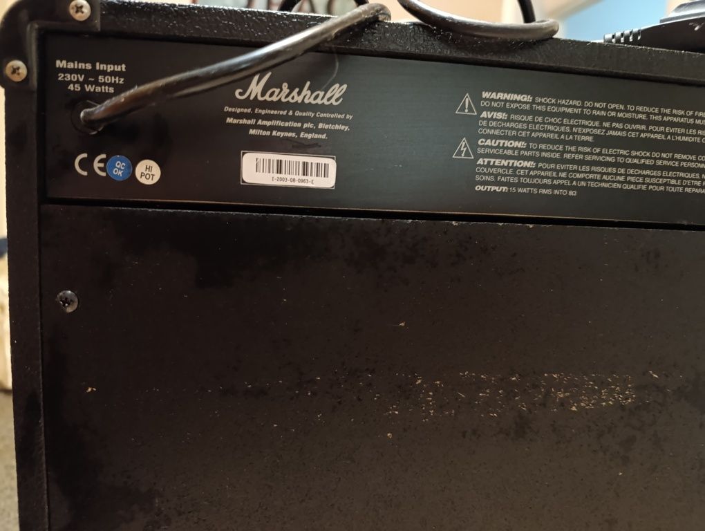 Китарен усилвател Marshall MG 15 CDR