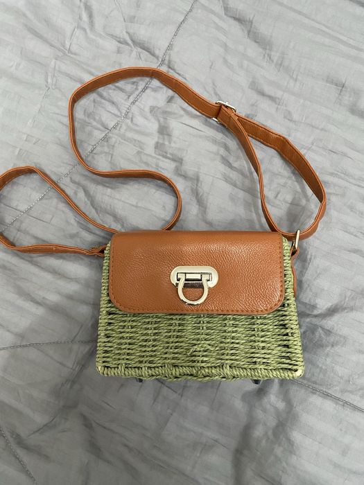 Продам новую летнюю сумку