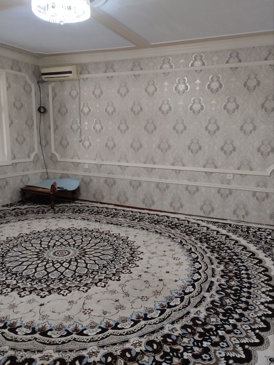 Kvartira student qizlarga! Yunusobod 14kv yosh oila bilan sheriklikka