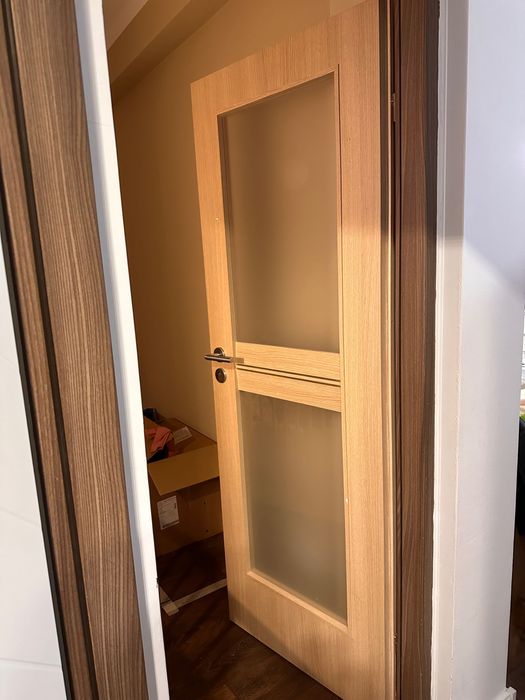Vand uși porta door