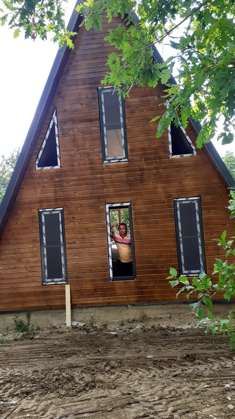 Vând fac Casa pe structura metalica