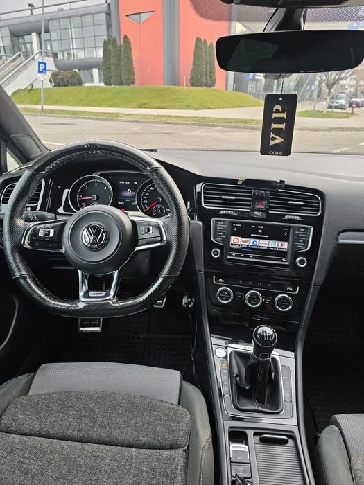 VW Golf 7 Highline R-Line 4Motion 2.0 TDI 150CP  ACC  90.000km