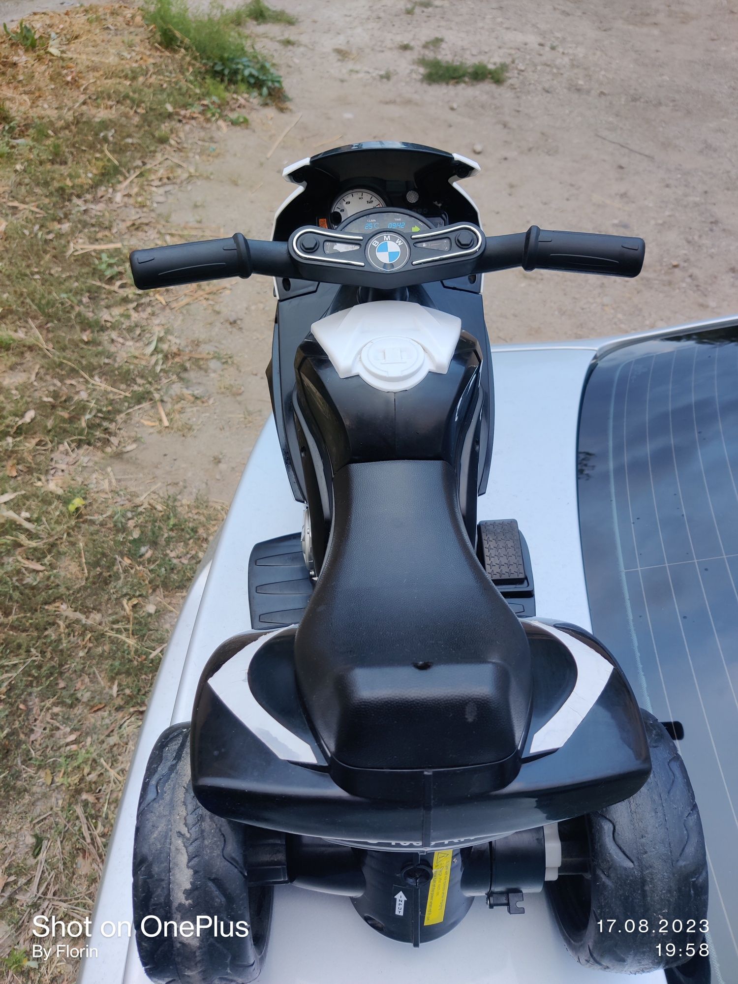 Motocicleta electrica pentru copii BMW S1000RR