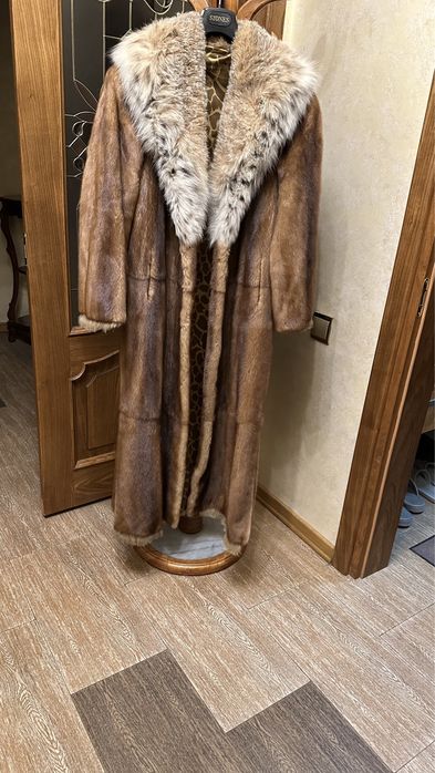 Норковая шуба женская