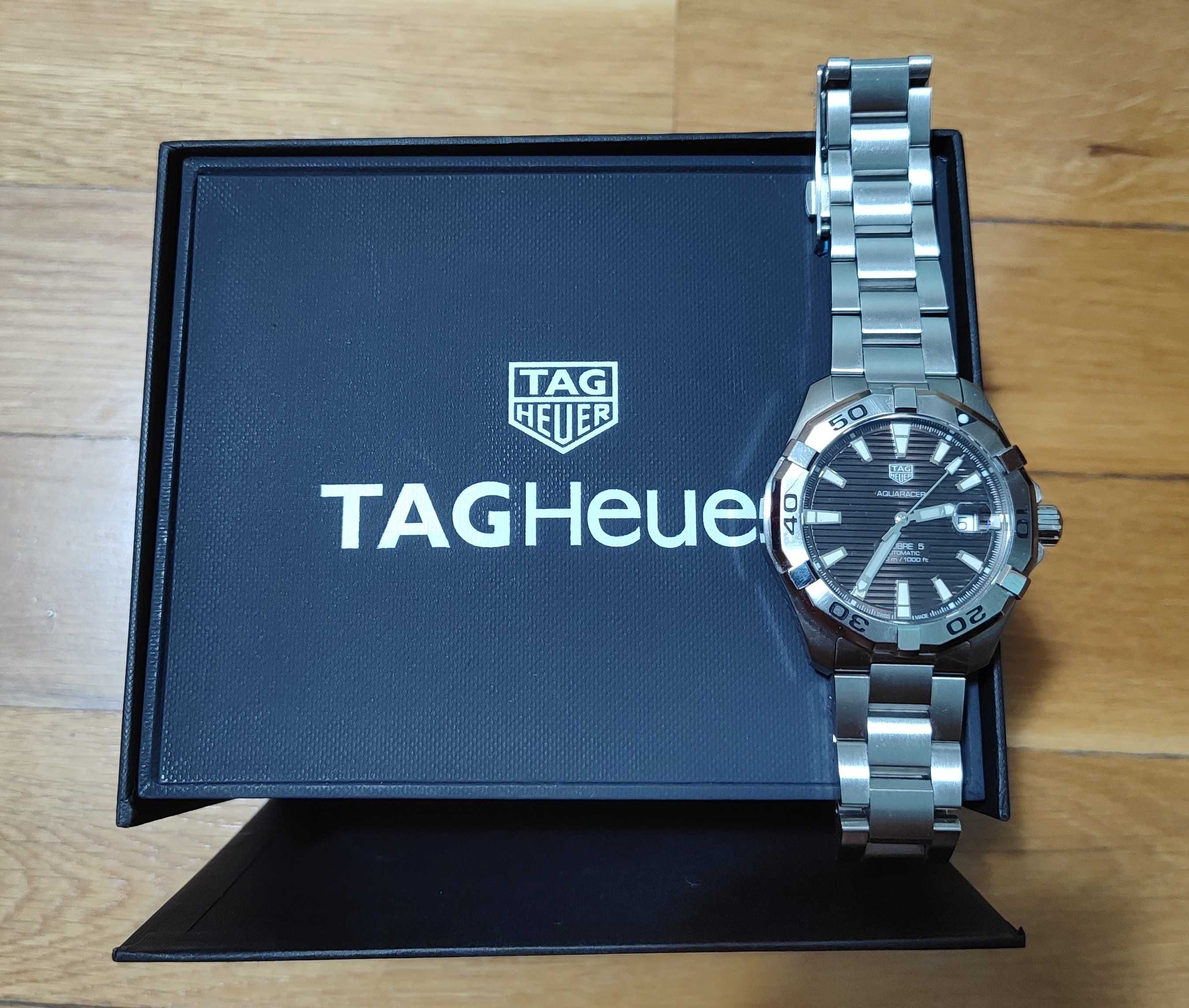 TAG HEUER AQUARACER
Automatic, 43 mm, 300m