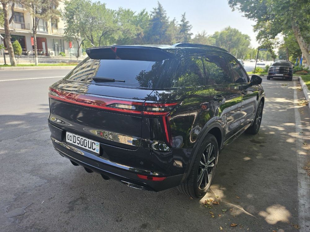 nissan venucia sotiladi