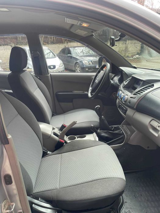 Mitsubishi L200 2008