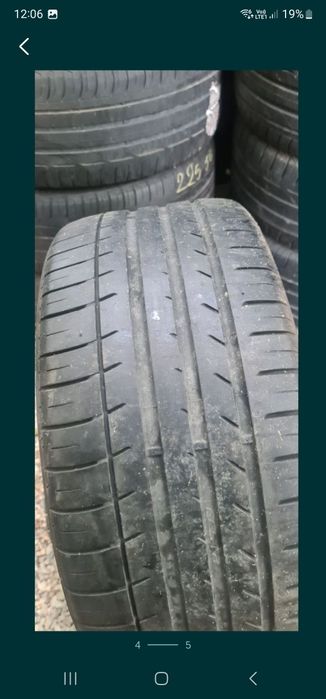 215 40 18 Delinte si 245 35 18 Davanti 1 anvelopa noua vara
245 35 18