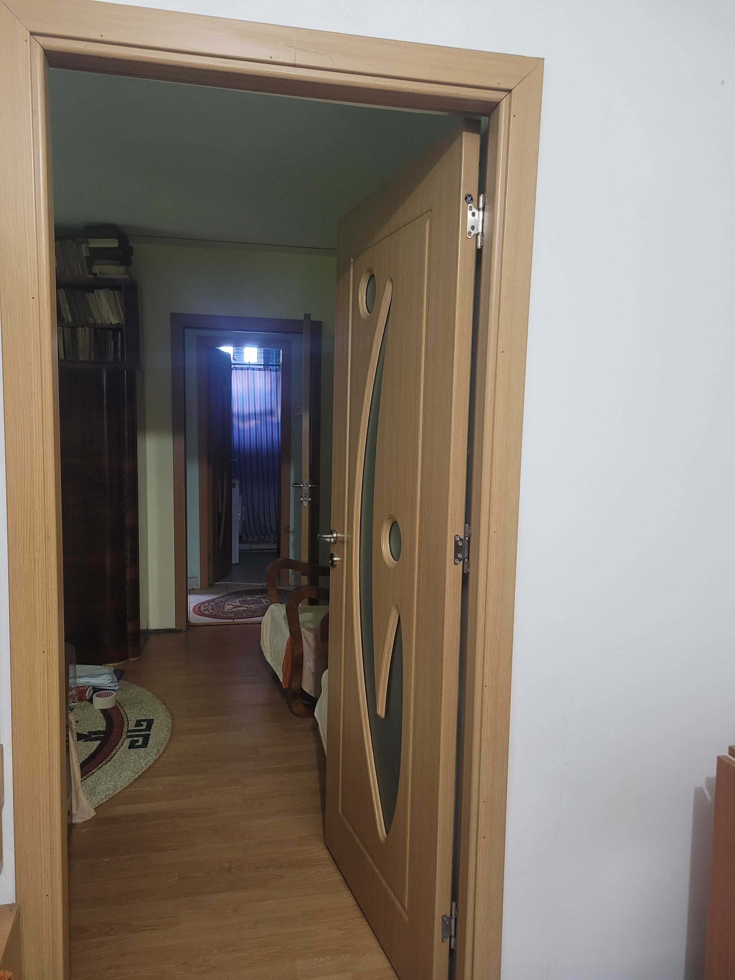 De inchiriat , apartament 2 camere