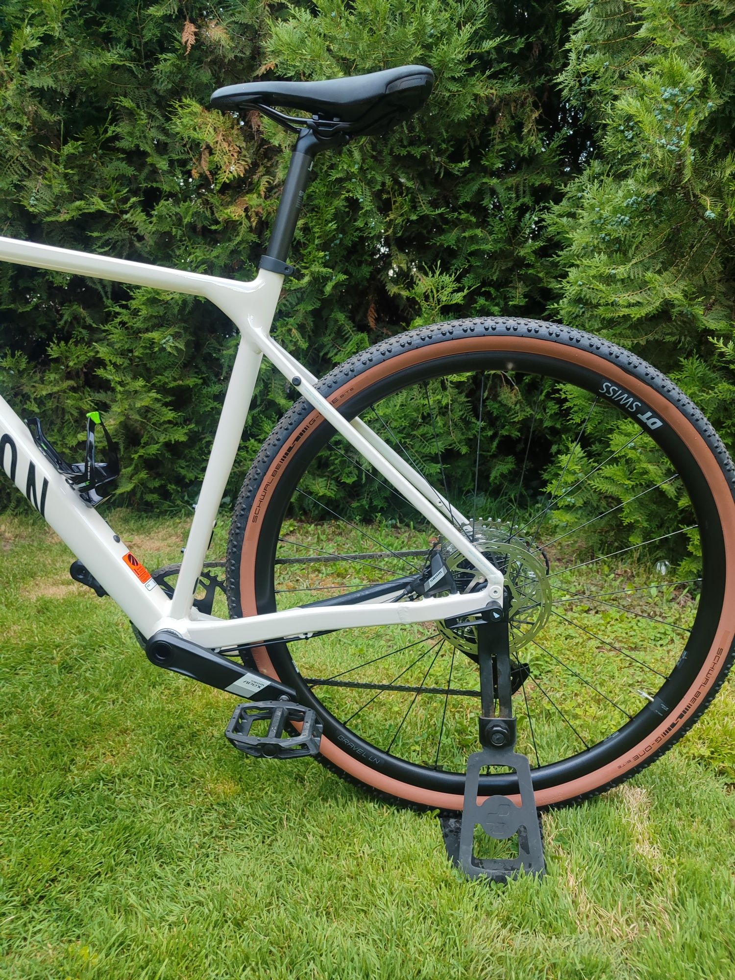 Canyon Grizl Gravel 28 цола 1×12 Sram Apex
