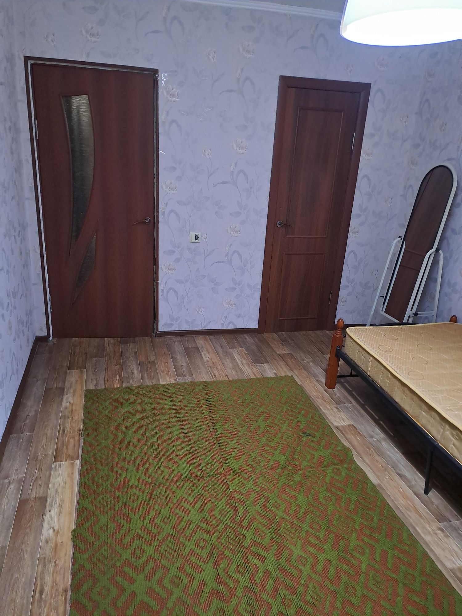 Продам 2-х комнатную  квартиру