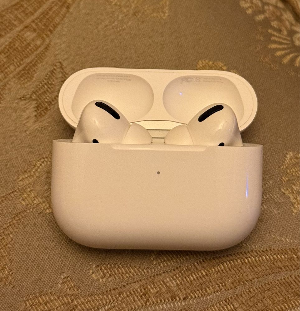 Airpods pro 1 оригинал
