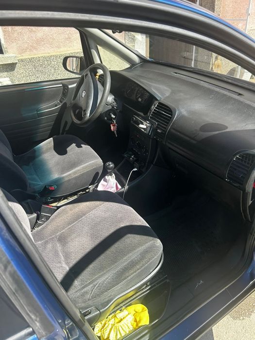 Opel zafira 1.6 benzin