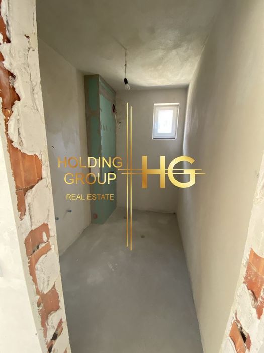 Продава се Тристаен апартамент в Варна, Изгрев - 106 кв.м за 1521 €/кв.м - Снимка #3