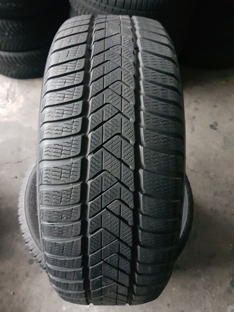 Pirelli 235/55 R18 104H M+S iarnă