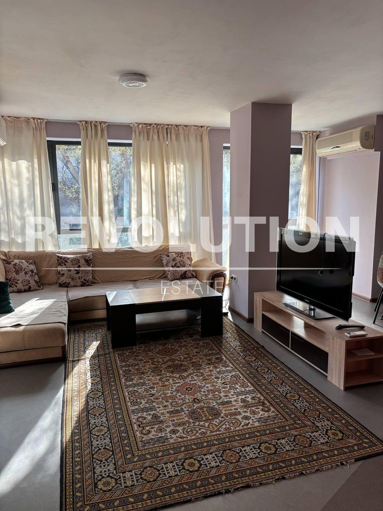 Дава се под наем Тристаен апартамент в Пловдив, Мараша - 95 кв.м за 625 € - Снимка #2