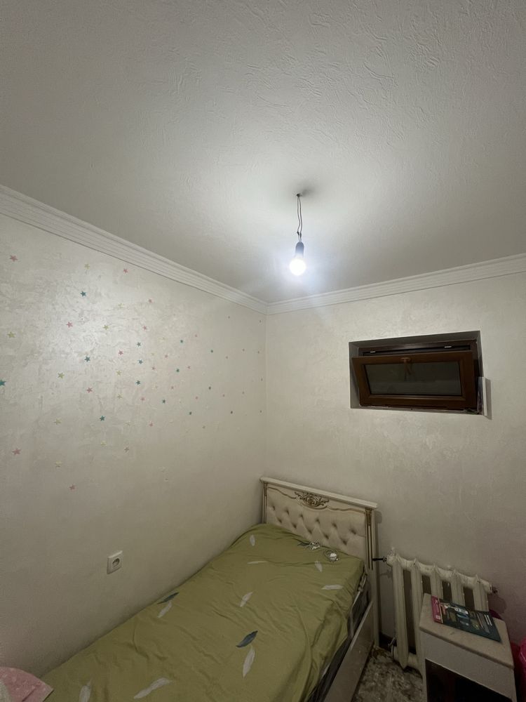 uchqahramon postidan 4 5 km otganda 4etajli dom/kvartira