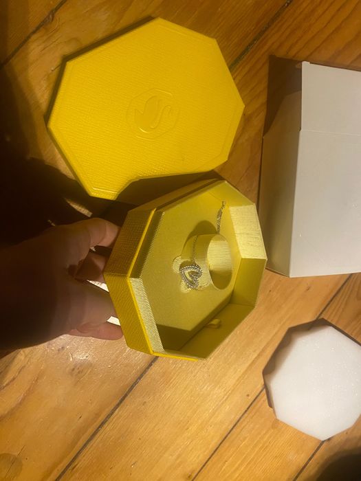 Бижута и аксесоари Swarovski