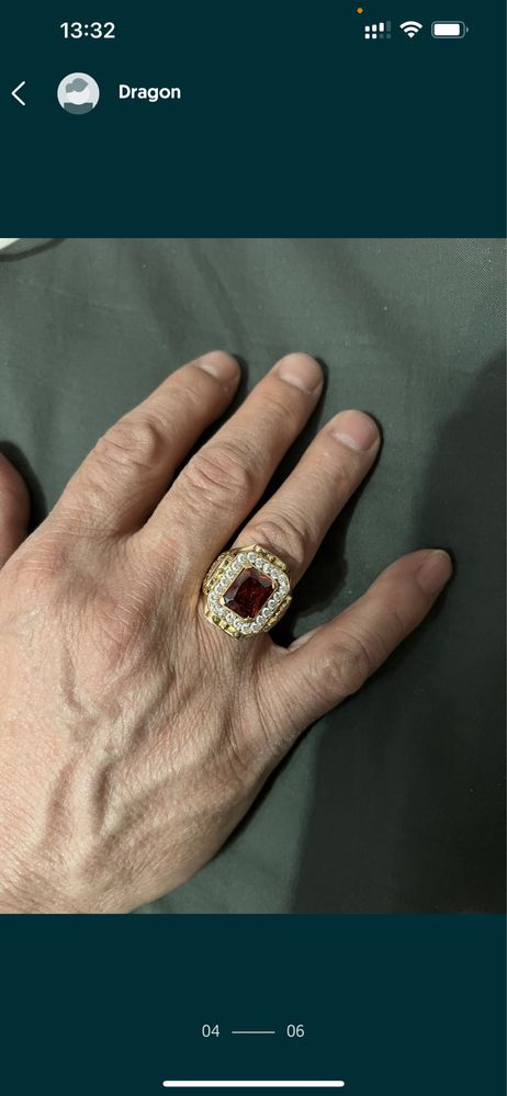 Продам мужскую перстень с рубином