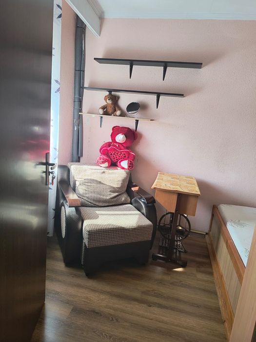 Apartament 2 camere et 3 mobilat utilat Trivale