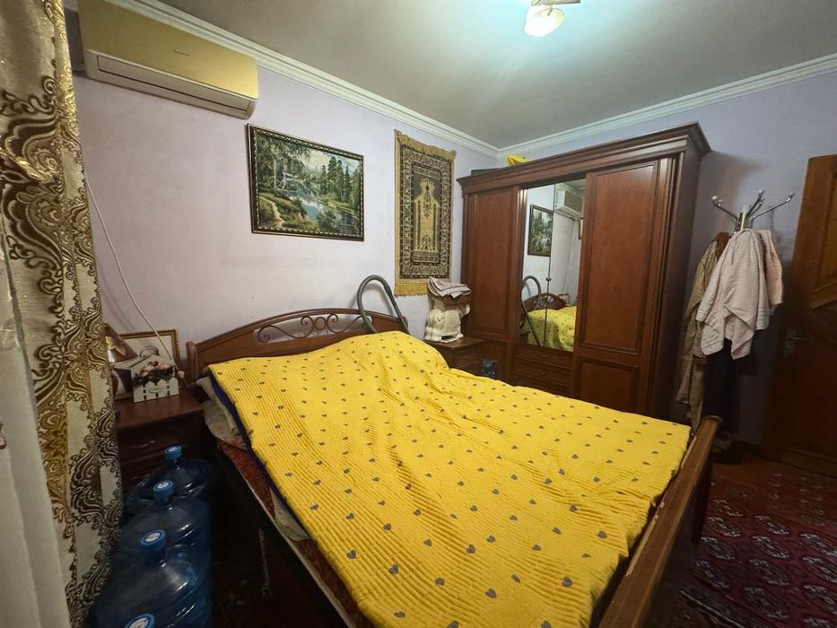 Продаётся 2/1/4 77 серия кирпич 56м2 Яккасароайский район МВД корзинка