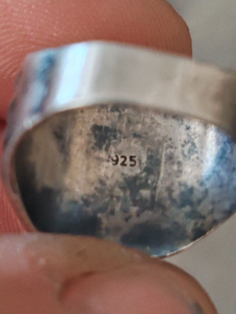 Продам серебряные кольца 925 пробы