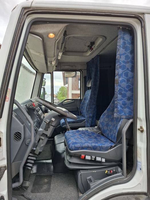Iveco eurocargo basculabil și macara