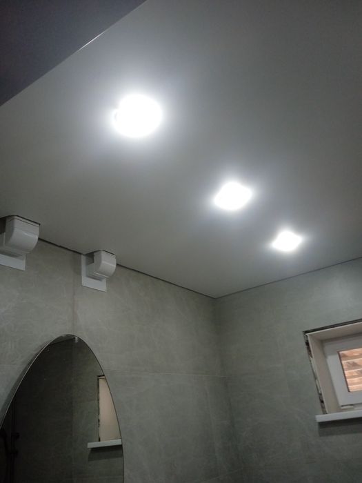 Натяжные потолки