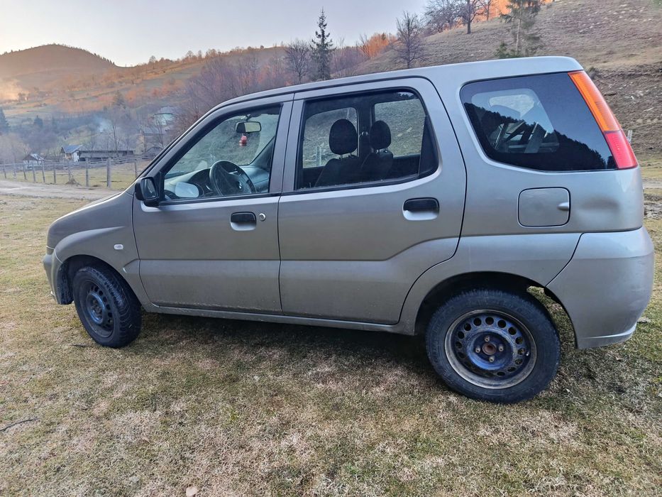 Vând Subaru 2004