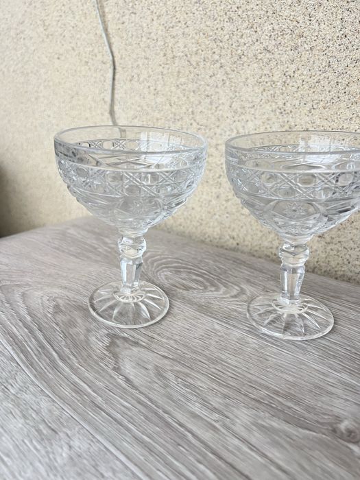 Хрустали продаю по штучно