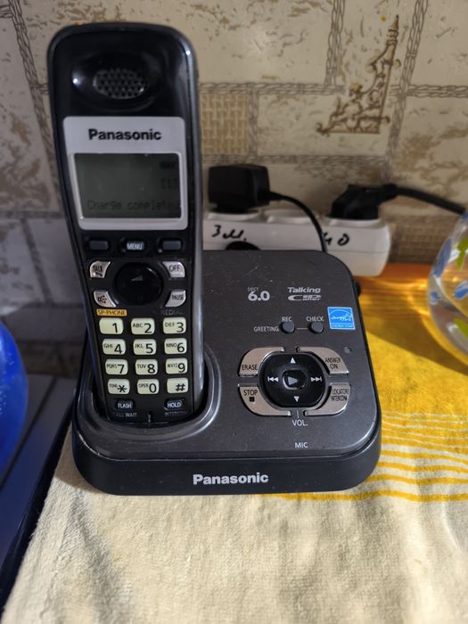 Продается домашний телефон Panasonic KX-TG9331T