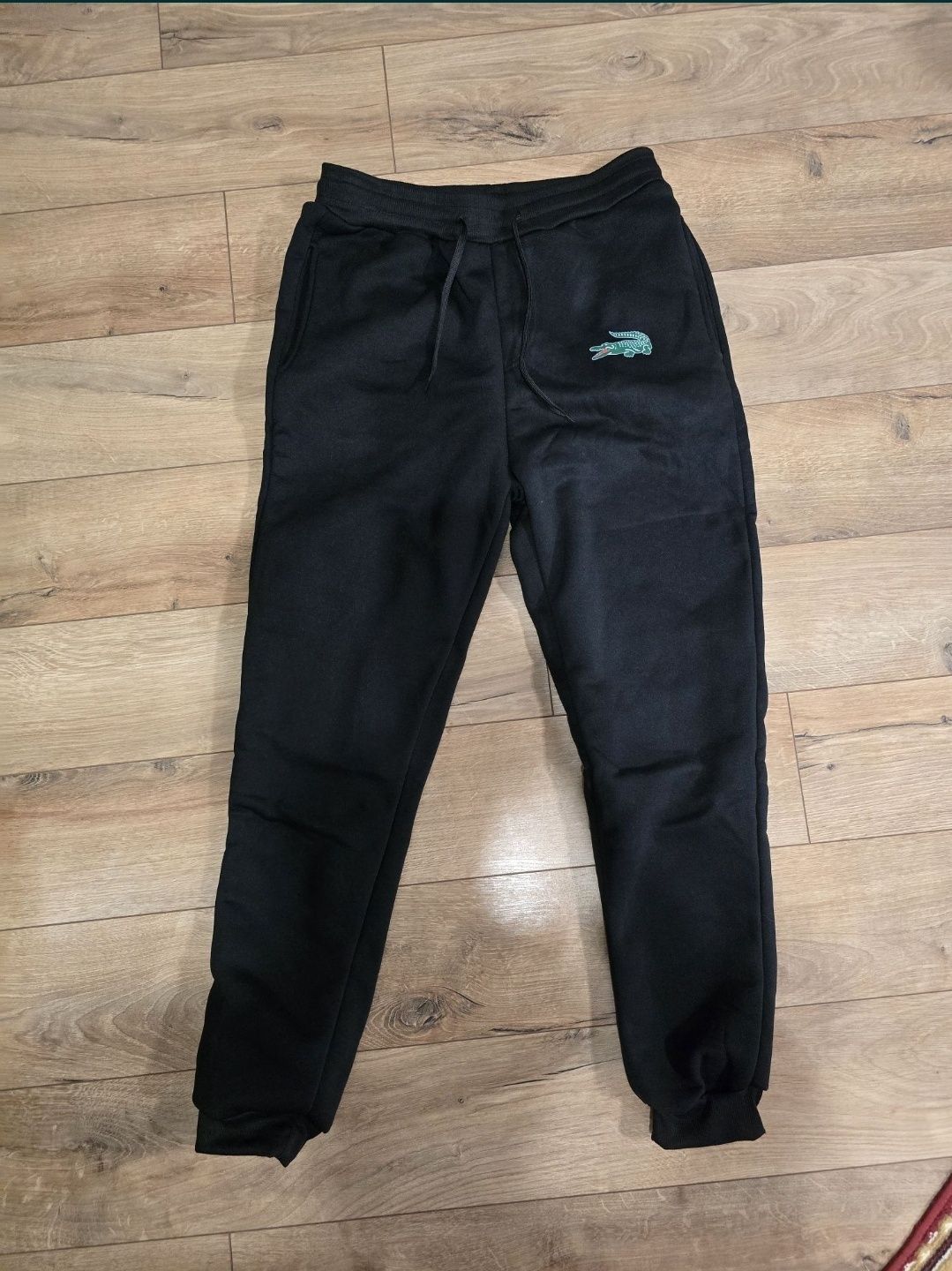Compleu Lacoste sau separat
