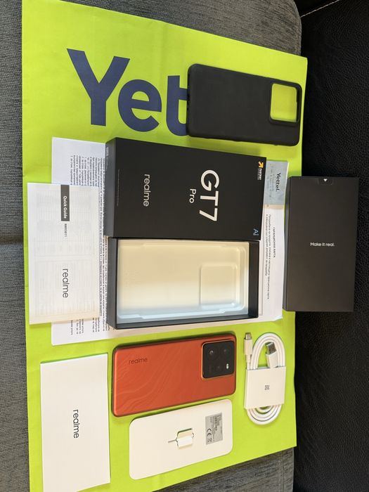 КАТО НОВ 512GB Realme GT 7 Pro Гаранция Yettel 2027г. Orange