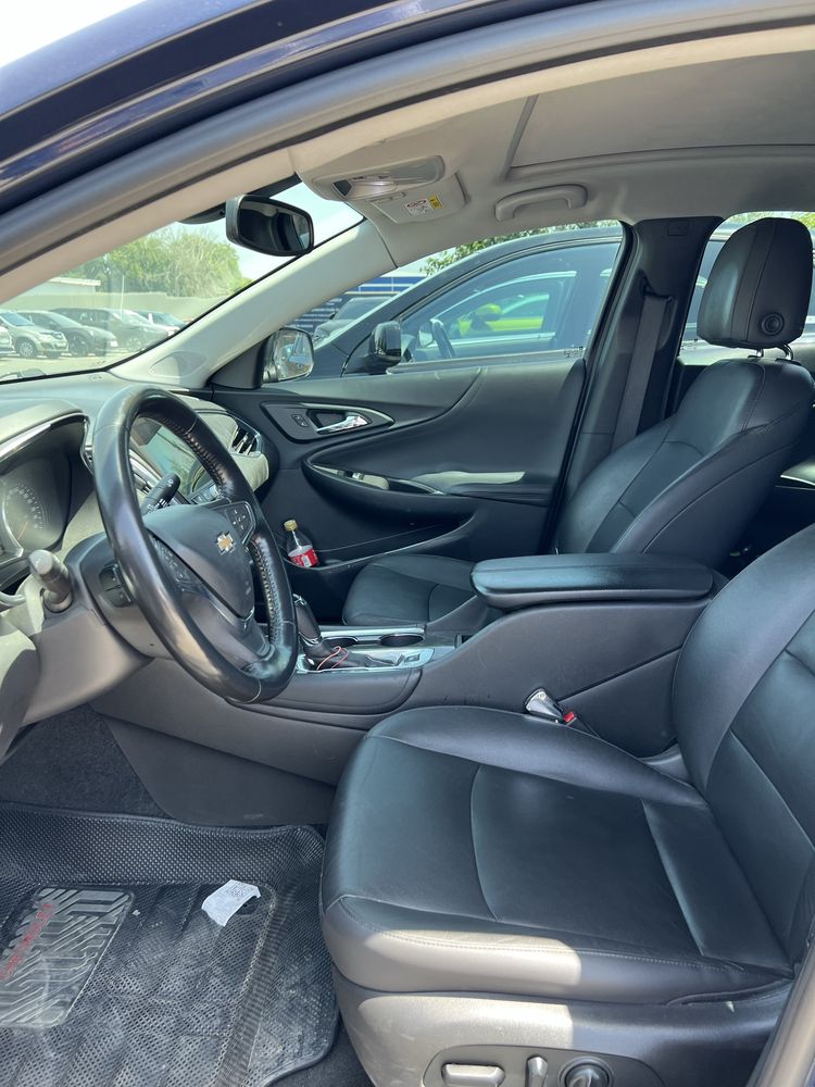 Malibu 2 2L turbo 2018 Yil 74.000 km prabeg dark moon blue