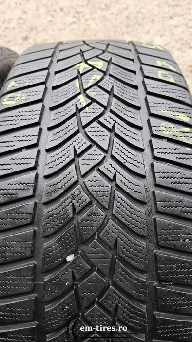 2 Anvelope Iarna 225/40 R18 GOODYEAR Ultragrip Performance + RUNFLAT