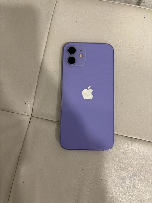 Продам iphone 12 128 gb