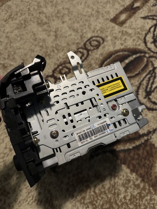 Оригинално радио за Мазда 3 2005г.