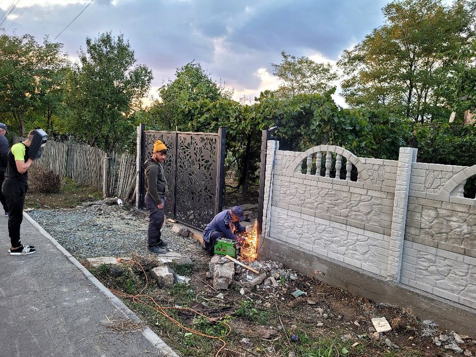 Execut lucrari de constructii si demolari