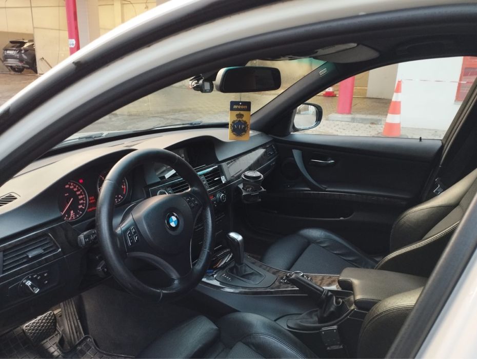 BMW seria 3 e90 facelift