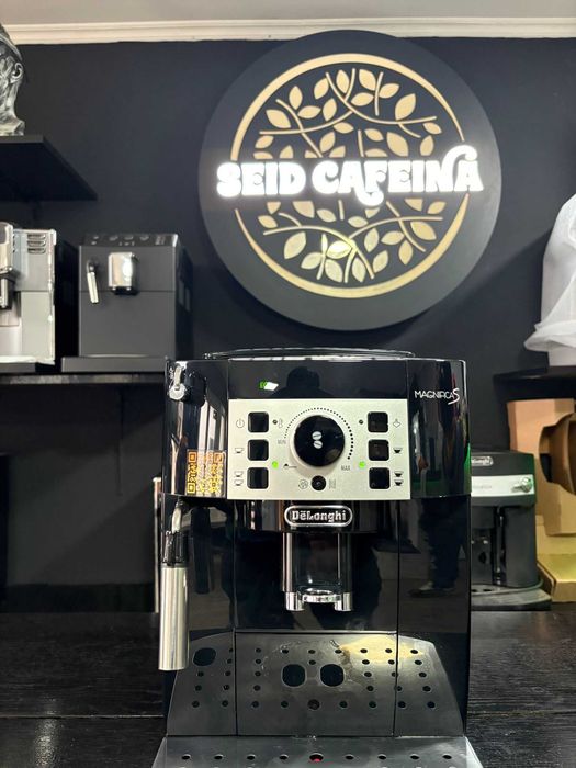 DeLonghi Magnifica S