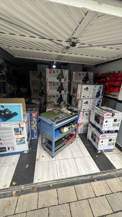 Roboti de piscina 120 bicati mai sunt