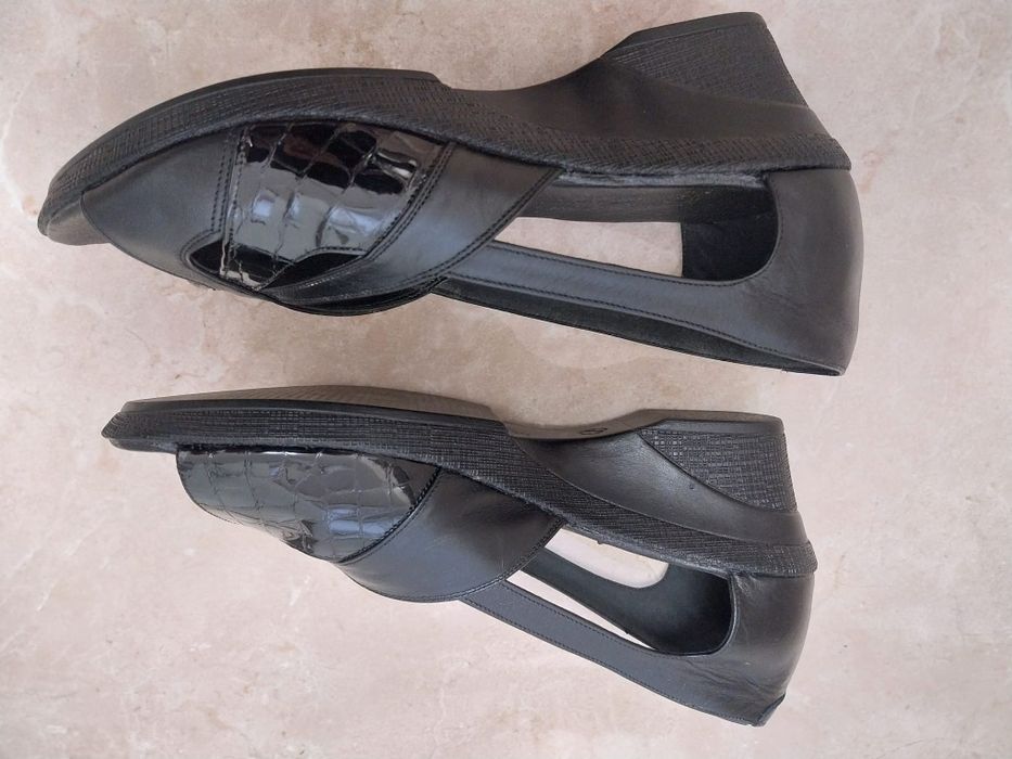 Pantofi damă decupați măsura 37