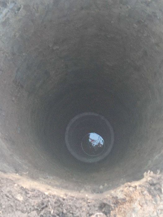 Curățăm și adâncim fântâni, denisipări decolmatari