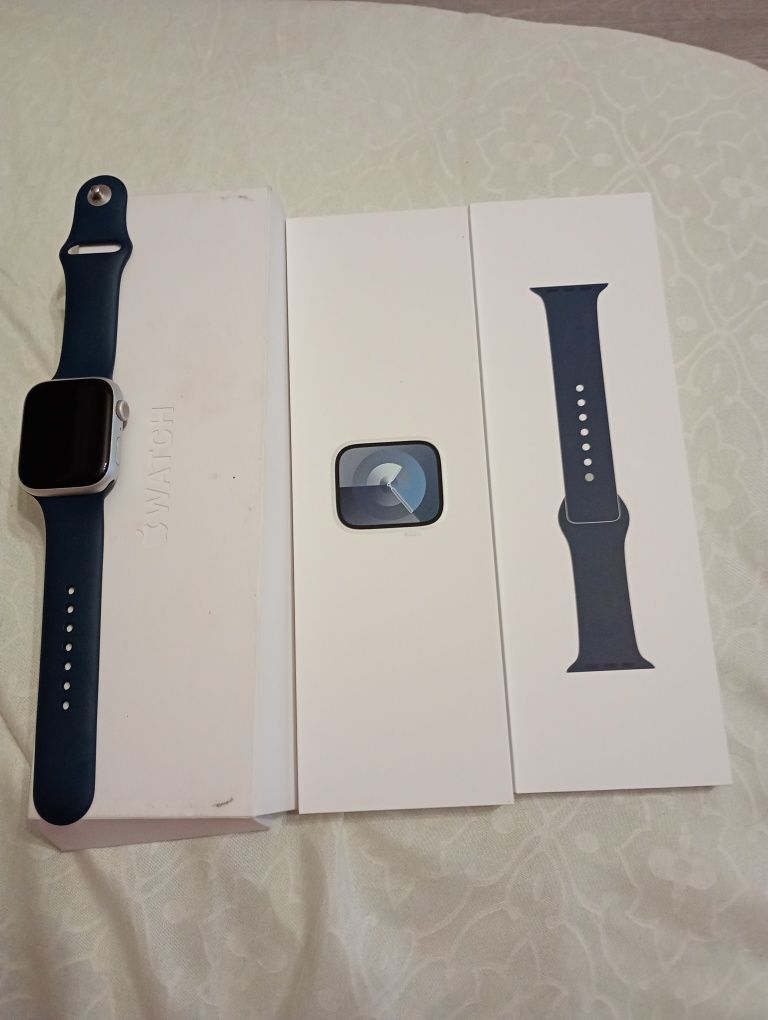 Смарт часы apple