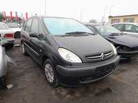 На части! Citroen Xsara Picasso 1.8i