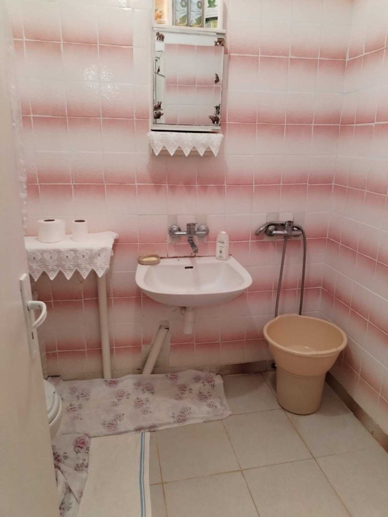 Продава се Тристаен апартамент в Стара Загора, Зора - 62 кв.м за 1017 €/кв.м - Снимка #11