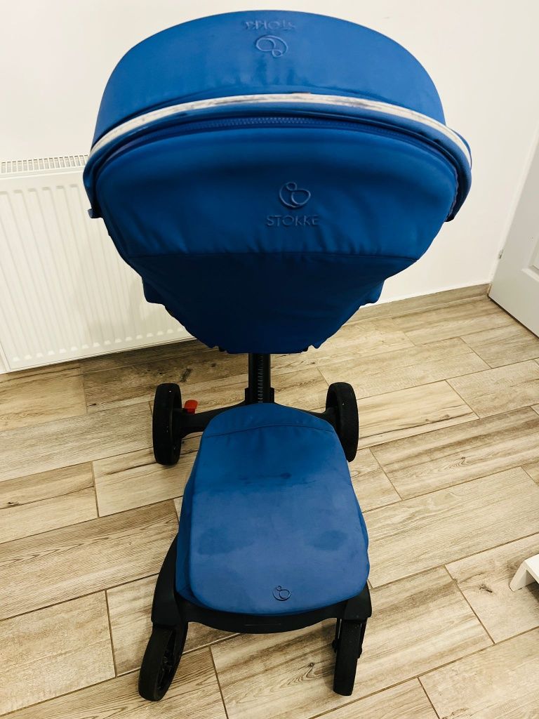 Vând cărucior Stokke xplory X