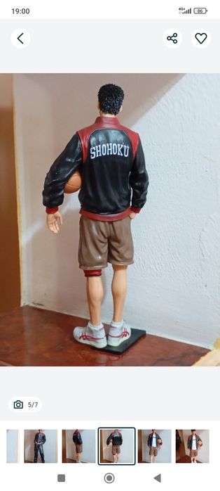 Vând două figurine