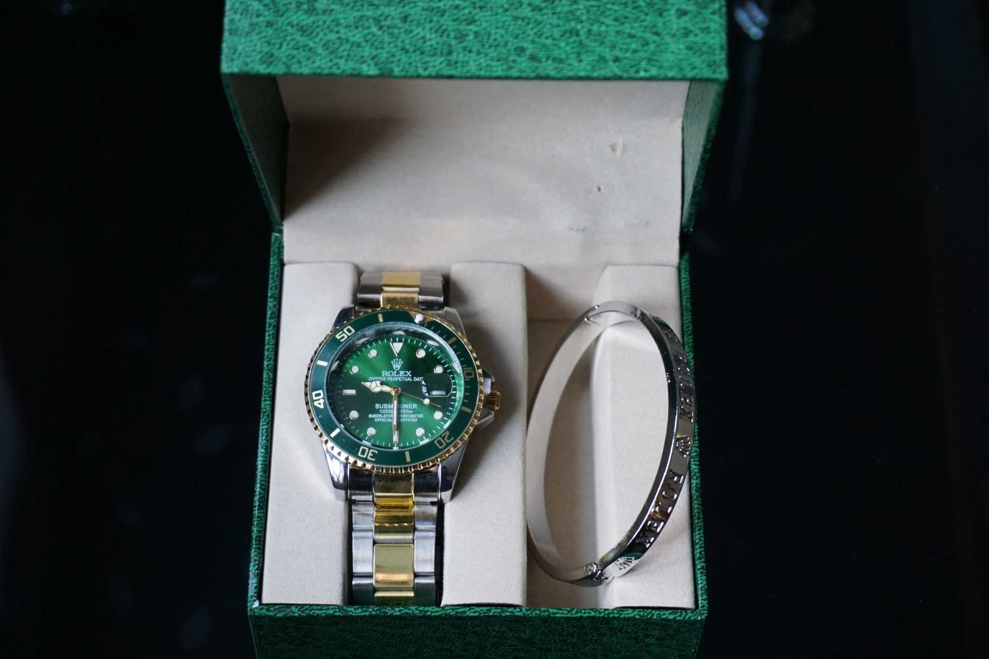 Vand Ceas Rolex Oyster Perpetual Date Submariner **CALITATE EXCELENTA