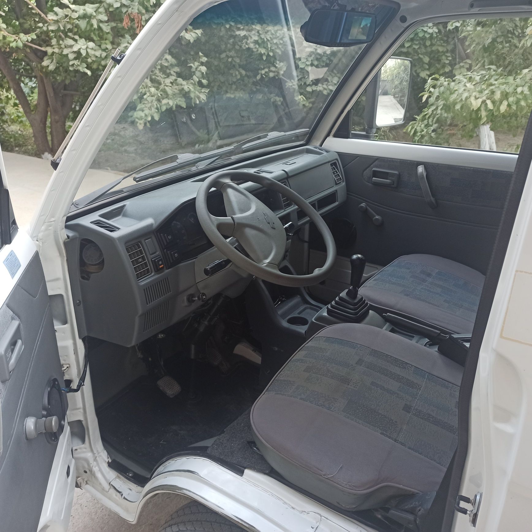 Chevrolet   Damas